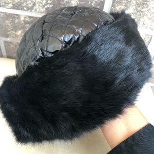 Surell Rabbit Fur Cuff Black Winter Hat